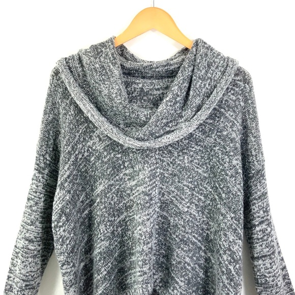 Express Long Sleeve Cowl Neck Sweater Heather Gray & White G4 - Picture 2 of 8